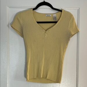 Liz&Co Women's Ribbed Yellow Top
